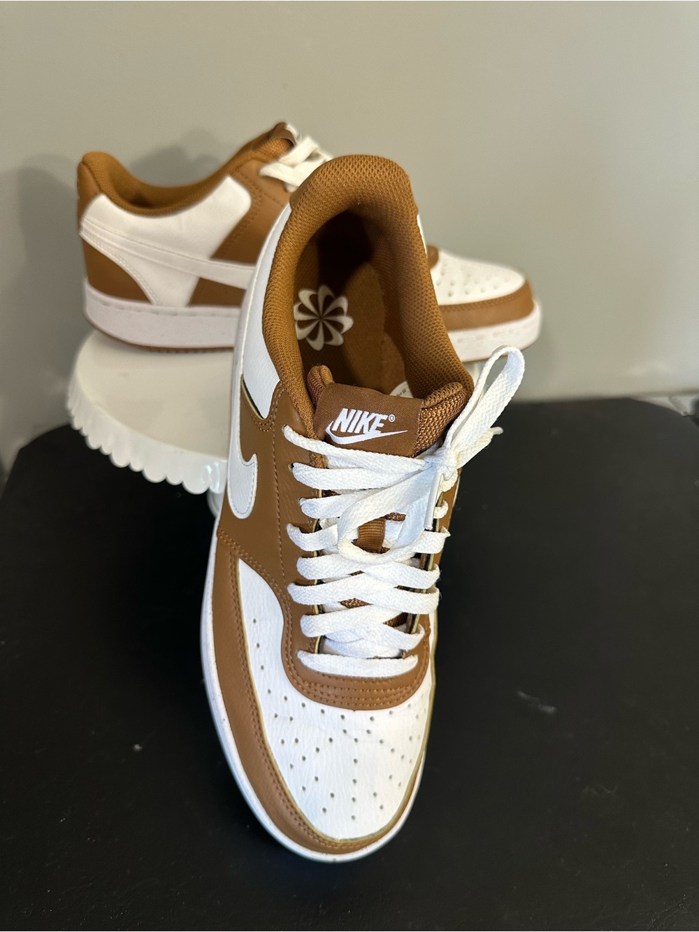 Nike Two-Tone White and Brown Low-Top Sneakers